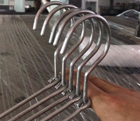 効率的なハンガー生産のための2.2KWモーターを持つ自動ダブルインバーストワイヤハンガー形成機械