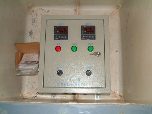 釘ねじに屋根を付けて前に機械類電子亜鉛めっきを不動態化する処理の表面