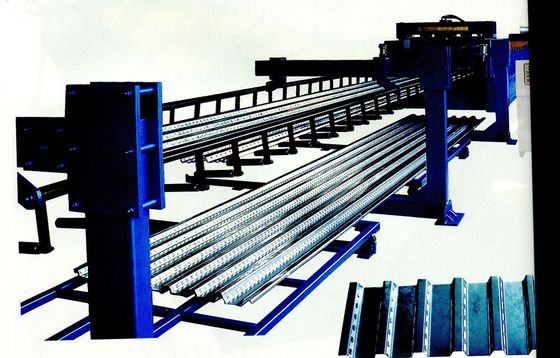 機械を形作る鋼鉄橋床ロール